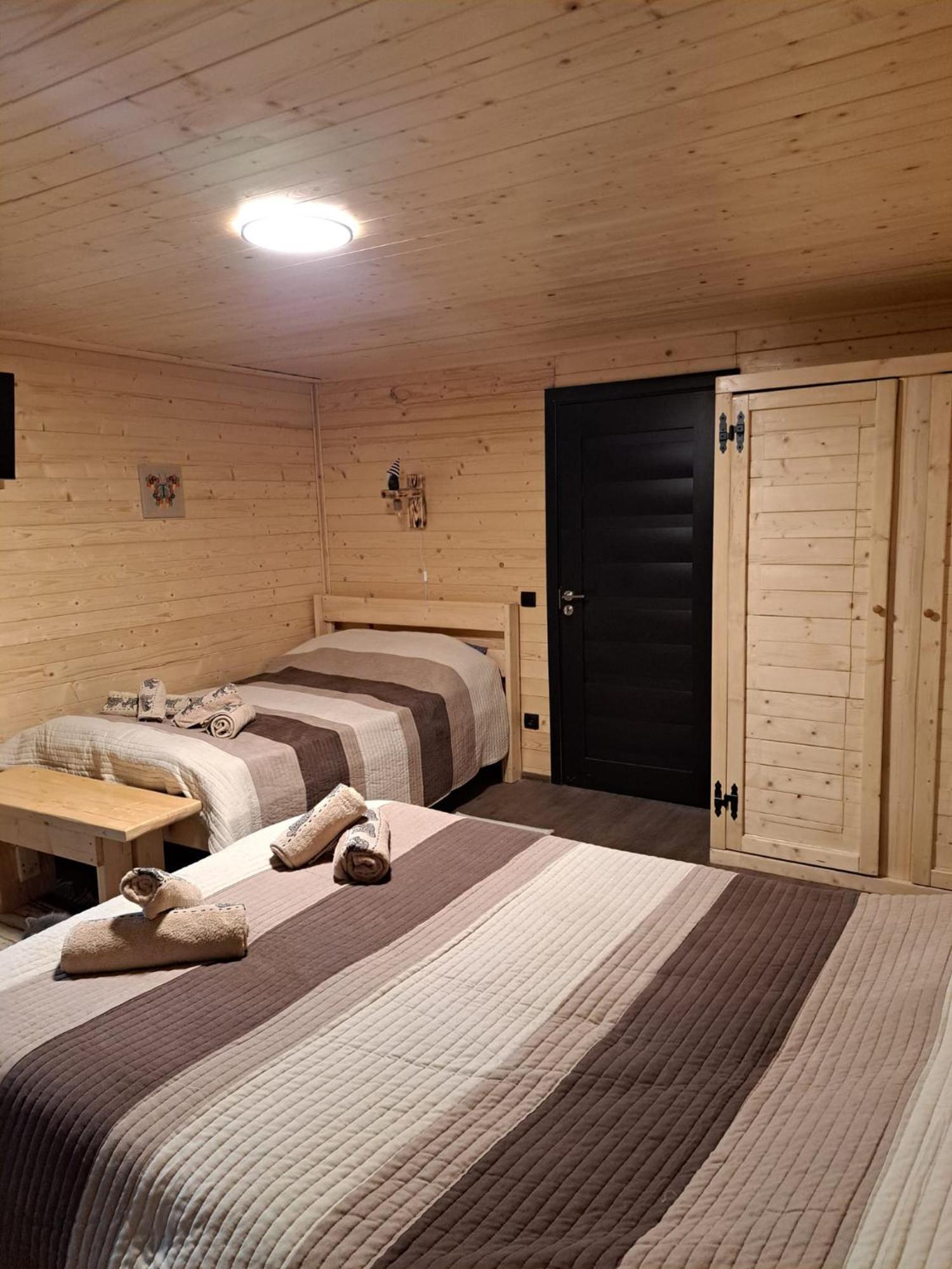Cabana Alpha Baia Mare Eksteriør bilde